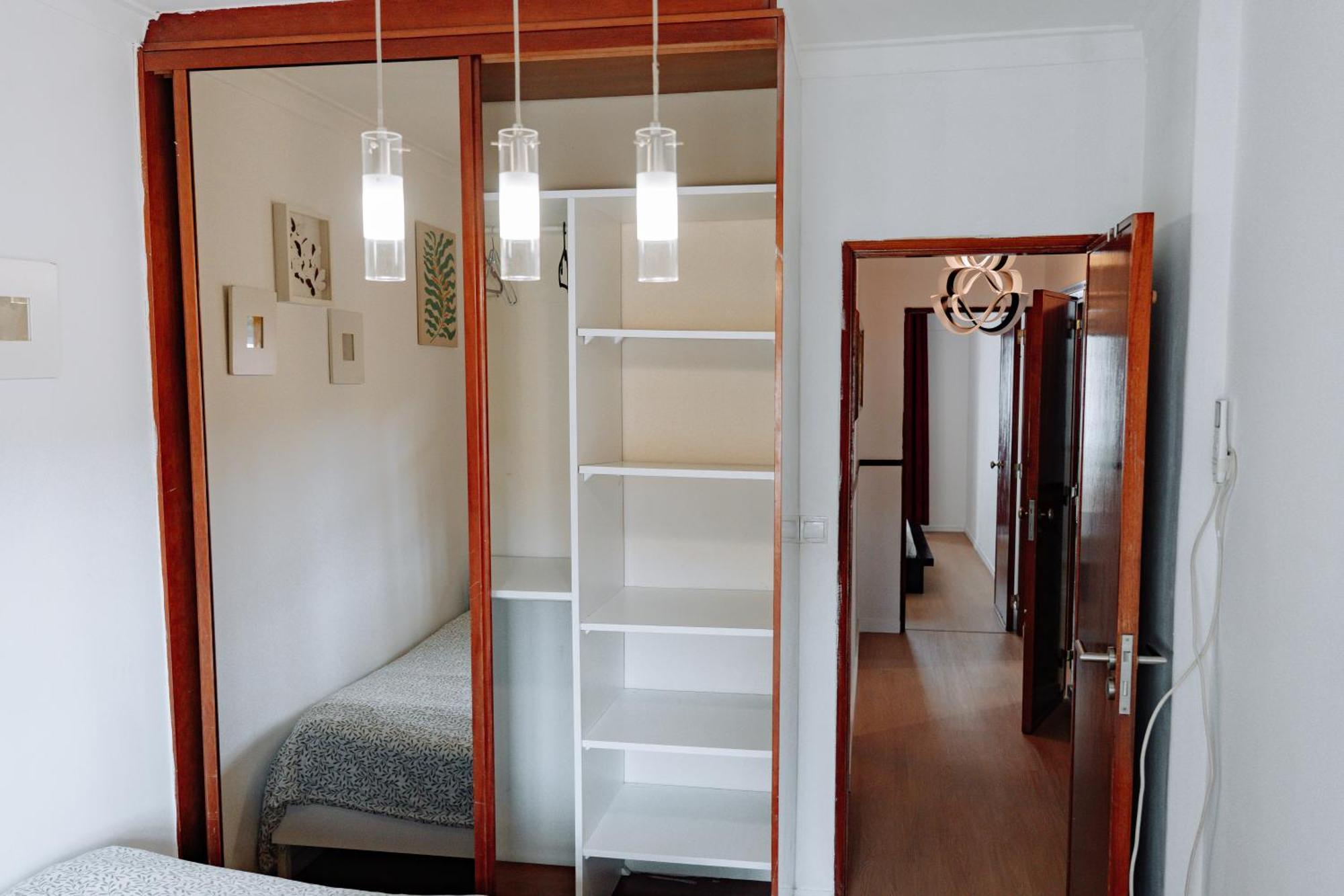 Apartment Family-friendly And Cozy 3-bedroom In Lisbon